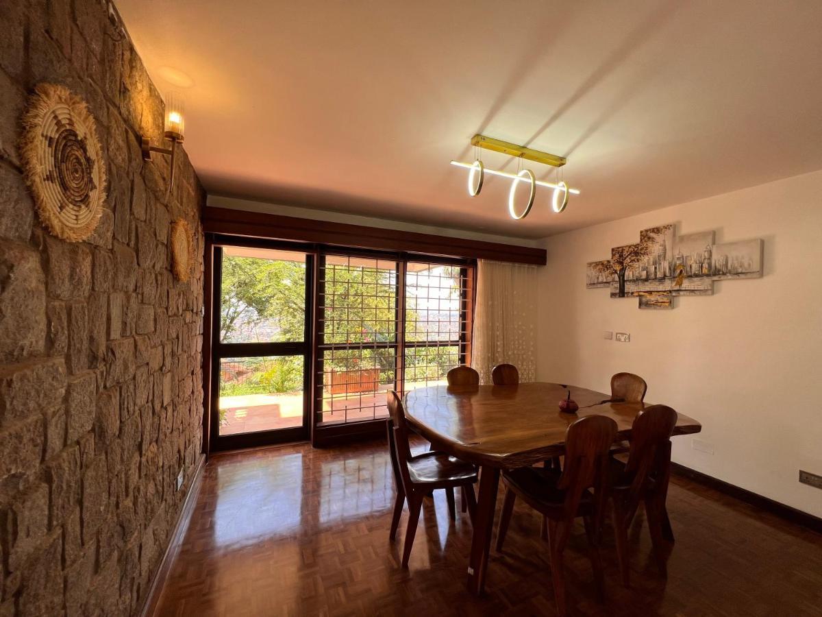 Pangolin Nest Boutique Hotel Kampala Exterior photo